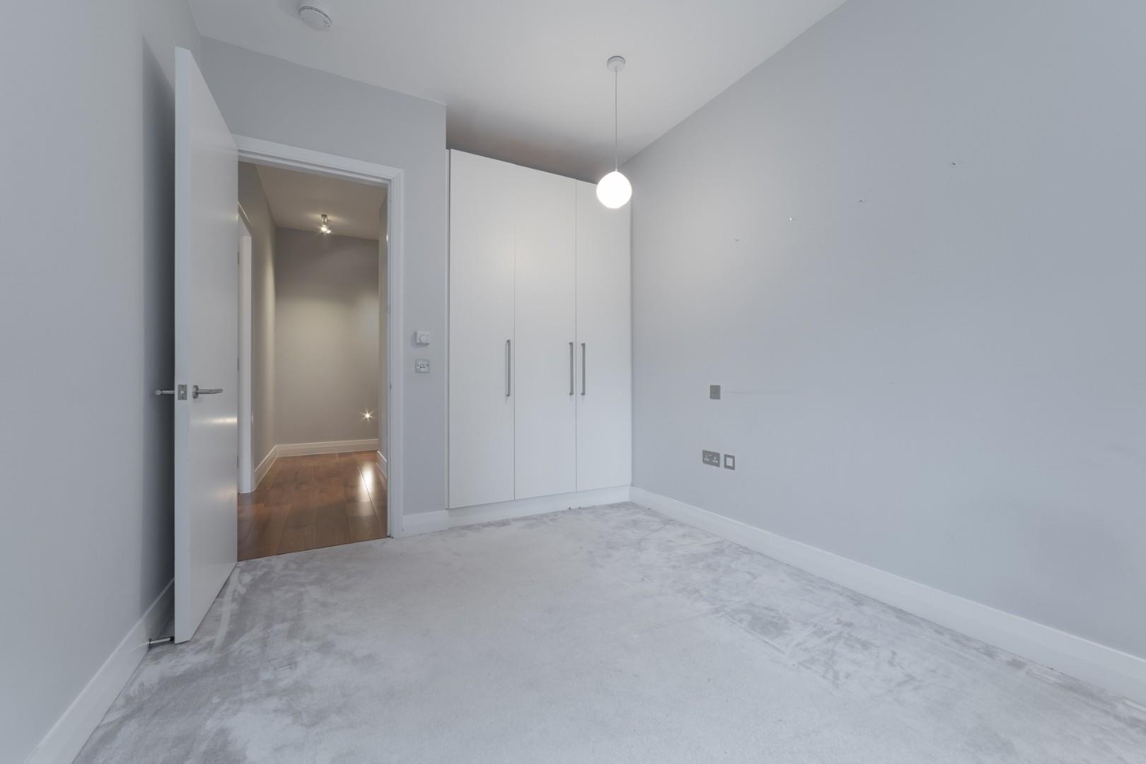 Grenville Place, Mill Hill